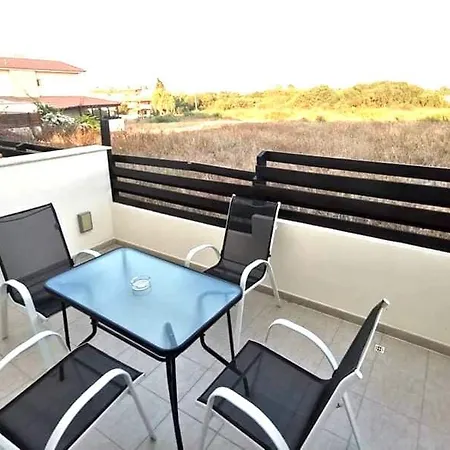 Protaras Ionian Breeze House 10 Minutes Walk From The Holiday home Paralimni