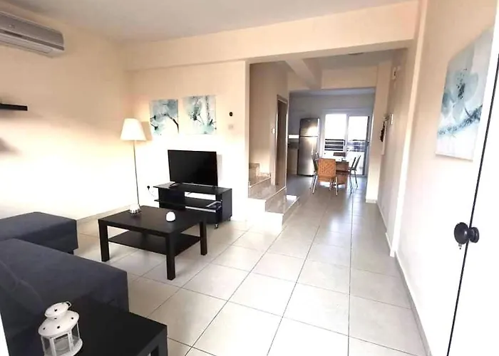 펜션 Protaras Ionian Breeze House *