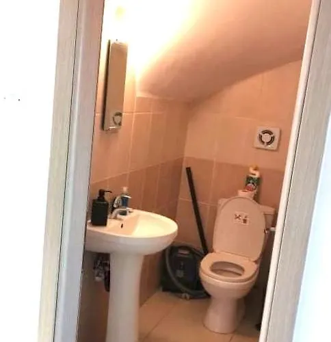 Protaras Ionian Breeze House 펜션 *