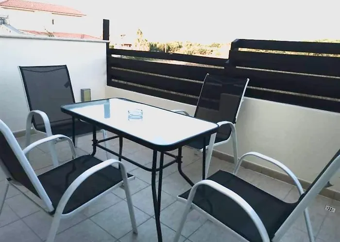 Protaras Ionian Breeze House 펜션 파라림니